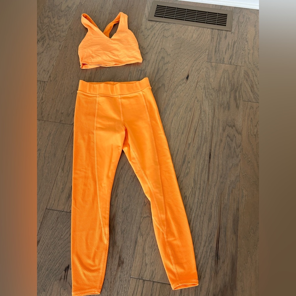 Alo bra and leggings set
